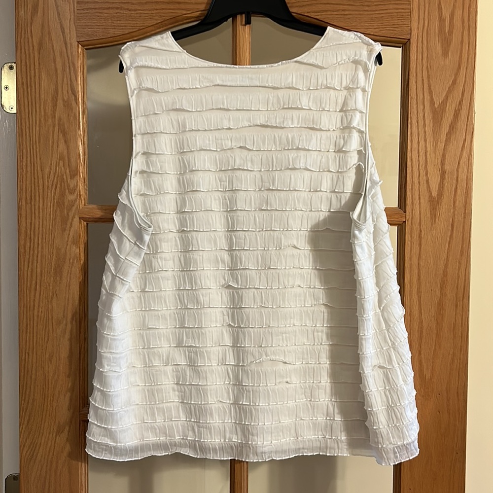 LAURA ASHLEY Floral Ruffle Cami - Picture 4 of 5